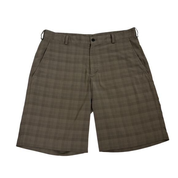 Nike Dri-Fit Tan Plaid Golf Shorts Size Men's 34 - Picture 1 of 3